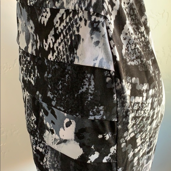 Enfocus Studio Tiered Snakeskin Print Dress - Picture 5 of 9
